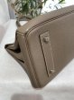 画像9: 【美品】HERMES エルメス ショルダーバーキン 42 トゴ エトゥープ シルバー金具 N刻印□ 新型 中古 ショルダーバッグ ハンドバッグ トートバッグ レディース 女性用 ブランド グレー 本革 レザー カーフ 希少 レア プレゼント ギフト バック (9)