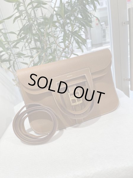画像1: 【新品同様品】HERMES エルメス アルザン 31 トリヨンクレマンス ゴールド ゴールド金具 B刻印 5WAYバッグ ハンドバッグ ショルダーバッグ クラッチバッグ レディース 女性用 本革 レザー カーフ ブランド ブラウン 茶色 希少 レア プレゼント ギフト バック (1)