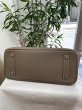 画像3: 【美品】HERMES エルメス ショルダーバーキン 42 トゴ エトゥープ シルバー金具 N刻印□ 新型 中古 ショルダーバッグ ハンドバッグ トートバッグ レディース 女性用 ブランド グレー 本革 レザー カーフ 希少 レア プレゼント ギフト バック (3)