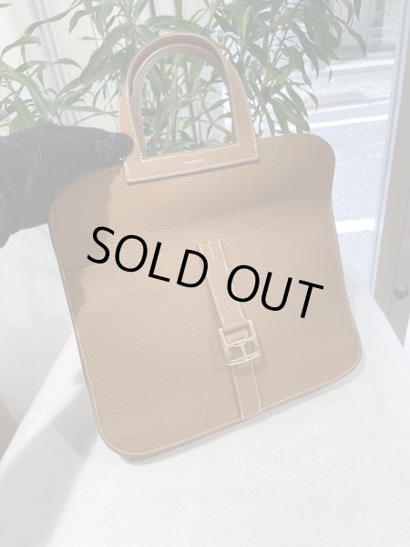 画像5: 【新品同様品】HERMES エルメス アルザン 31 トリヨンクレマンス ゴールド ゴールド金具 B刻印 5WAYバッグ ハンドバッグ ショルダーバッグ クラッチバッグ レディース 女性用 本革 レザー カーフ ブランド ブラウン 茶色 希少 レア プレゼント ギフト バック (5)