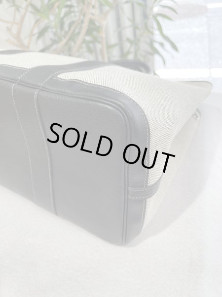 画像8: 【美品】HERMES エルメス ガーデンパーティ 36 PM ボルデュック トワルアッシュ×ブッフル グレー シルバー金具 リボン柄 2006年限定 中古 ハンドバッグ トートバッグ レディース 女性用 本革 レザー ブラック ブランド 黒 希少 レア プレゼント ギフト バック (8)