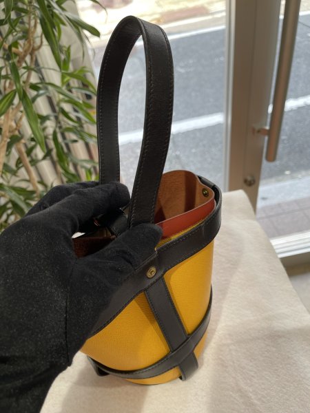 画像5: 【美品】HERMES エルメス ミュズリエール ボックスカーフ×クシュベル ブラック×ブリック×イエロー ゴールド金具 U刻印〇 ヴィンテージ 中古 ハンドバッグ ショルダーバッグ レディース 女性用 ブラウン ブランド 本革 レザー プレゼント ギフト 希少 レア バック (5)