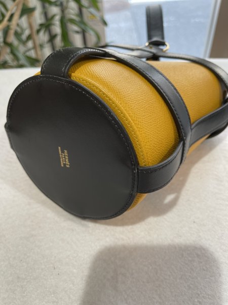 画像8: 【美品】HERMES エルメス ミュズリエール ボックスカーフ×クシュベル ブラック×ブリック×イエロー ゴールド金具 U刻印〇 ヴィンテージ 中古 ハンドバッグ ショルダーバッグ レディース 女性用 ブラウン ブランド 本革 レザー プレゼント ギフト 希少 レア バック (8)