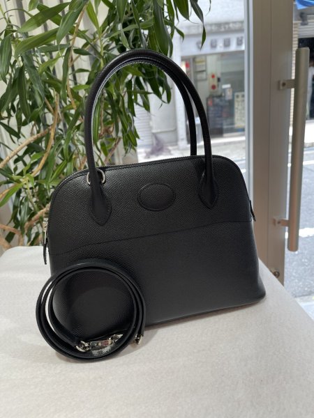 画像1: 【新品同様品】HERMES エルメス ボリード 27 ヴォーエプソン ブラック シルバー金具 X刻印 中古 ハンドバッグ ショルダーバッグ 2WAYバッグ レディース 女性用 本革 レザー 黒 カーフ ブランド 希少 レア プレゼント ギフト バック (1)