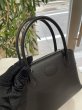 画像5: 【新品同様品】HERMES エルメス ボリード 27 ヴォーエプソン ブラック シルバー金具 X刻印 中古 ハンドバッグ ショルダーバッグ 2WAYバッグ レディース 女性用 本革 レザー 黒 カーフ ブランド 希少 レア プレゼント ギフト バック (5)