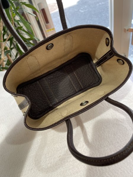 画像7: 【美品】HERMES エルメス ガーデンパーティ 23 TTPM トワルアッシュ×ブッフル マロン シルバー金具 I刻印□ ブラウン 中古 ハンドバッグ クラッチバッグ セカンドバッグ ポーチ レディース 女性用 本革 レザー ブランド 茶色 希少 レア プレゼント ギフト バック (7)