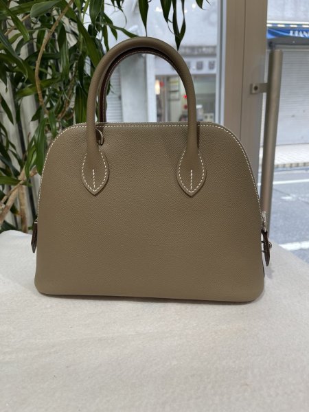 画像2: 【新品】【未使用品】HERMES エルメス ボリード 1923 25 ヴォーエプソン エトゥープ シルバー金具 U刻印 ハンドバッグ ショルダーバッグ 2WAYバッグ レディース 女性用 本革 レザー カーフ グレー ブランド 希少 レア プレゼント ギフト バック (2)