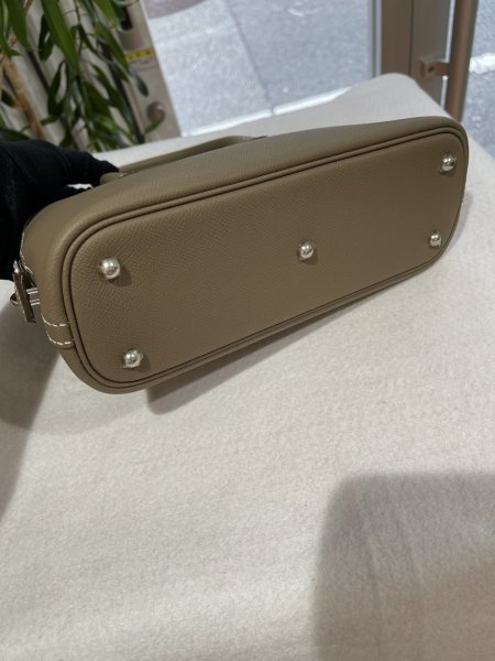 画像3: 【新品】【未使用品】HERMES エルメス ボリード 1923 25 ヴォーエプソン エトゥープ シルバー金具 U刻印 ハンドバッグ ショルダーバッグ 2WAYバッグ レディース 女性用 本革 レザー カーフ グレー ブランド 希少 レア プレゼント ギフト バック (3)
