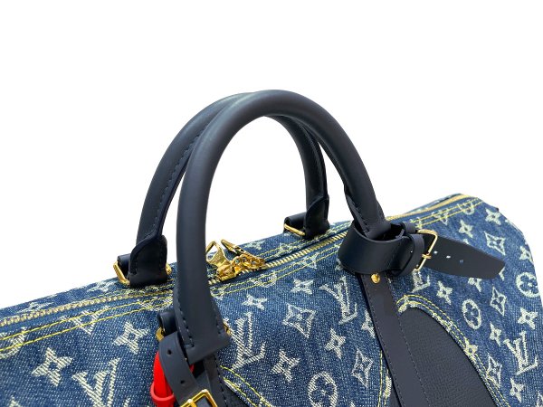画像6: 【新品】【未使用品】LOUIS VUITTON ルイ・ヴィトン M45975 キーポル バンドリエール 50 スクエアード NIGOコラボ モノグラムデニム×トリヨンレザー ブルー×ネイビー ハンドバッグ ボストンバッグ 2WAY レディース メンズ ブランド ビトン レア プレゼント バック (6)