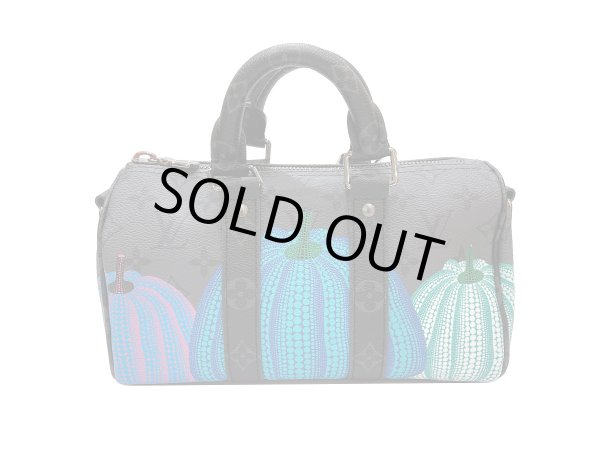 画像2: 【新品同様品】LOUIS VUITTON ルイ・ヴィトン M46437 LV×YK キーポル バンドリエール 25 モノグラム エクリプス リバース クサマヤヨイ 草間彌生 コラボ 中古 ハンドバッグ ショルダーバッグ 2WAYバッグ レディース 女性用 ブランド ビトン レア プレゼント バック (2)