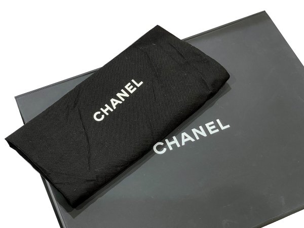 画像11: 【新品同様品】CHANEL シャネル A58600 マトラッセ 30 チェーンショルダー キャビアスキン ブラック ゴールド金具 Wフラップ 20番台 中古 ハンドバッグ デカマトラッセ ダブルフラップ レディース 女性用 黒 ブランド レザー 希少 レア プレゼント ギフト バック (11)