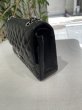 画像6: 【美品】CHANEL シャネル A01112 マトラッセ 25 チェーンショルダー ラムスキン ブラック シルバー金具 Wフラップ 11番台 中古 ハンドバッグ ショルダーバッグ ダブルフラップ レディース 女性用 黒 ブランド レザー カーフ 希少 レア プレゼント ギフト バック (6)