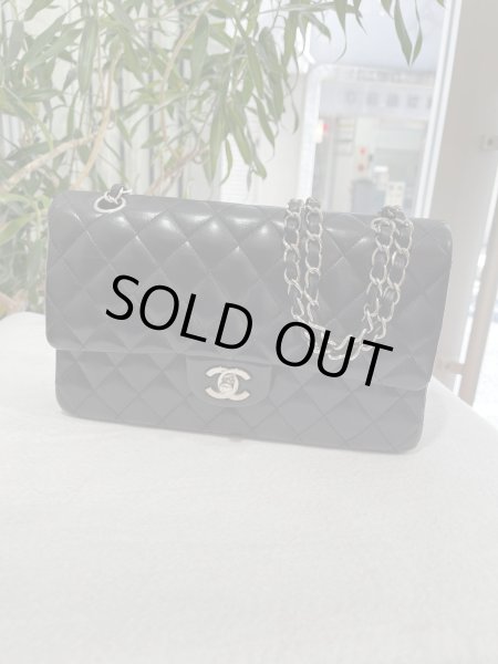 画像3: 【美品】CHANEL シャネル A01112 マトラッセ 25 チェーンショルダー ラムスキン ブラック シルバー金具 Wフラップ 11番台 中古 ハンドバッグ ショルダーバッグ ダブルフラップ レディース 女性用 黒 ブランド レザー カーフ 希少 レア プレゼント ギフト バック (3)