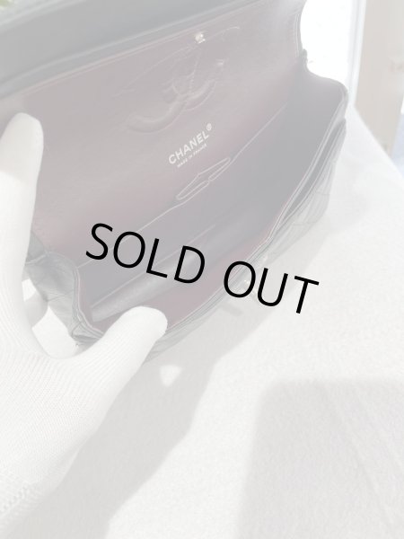 画像10: 【美品】CHANEL シャネル A01112 マトラッセ 25 チェーンショルダー ラムスキン ブラック シルバー金具 Wフラップ 11番台 中古 ハンドバッグ ショルダーバッグ ダブルフラップ レディース 女性用 黒 ブランド レザー カーフ 希少 レア プレゼント ギフト バック (10)