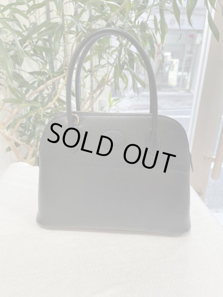 画像2: 【新品同様品】HERMES エルメス ボリード 27 ヴォーエプソン ブラック ゴールド金具 Z刻印 中古 ハンドバッグ ショルダーバッグ 2WAYバッグ レディース 女性用 本革 レザー 黒 カーフ ブランド 希少 レア プレゼント ギフト バック (2)