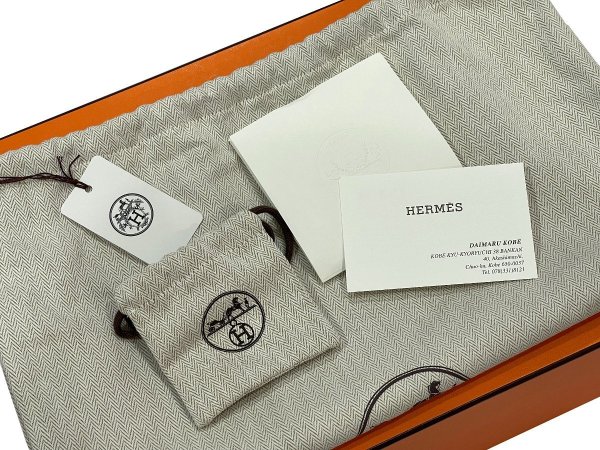 画像8: 【新品】【未使用品】HERMES エルメス インザループ 18 トリヨンクレマンス×スイフト ブラック ゴールド金具 K刻印 ハンドバッグ レディース 女性用 ブランド 本革 レザー カーフ 黒 希少 レア プレゼント ギフト バック (8)