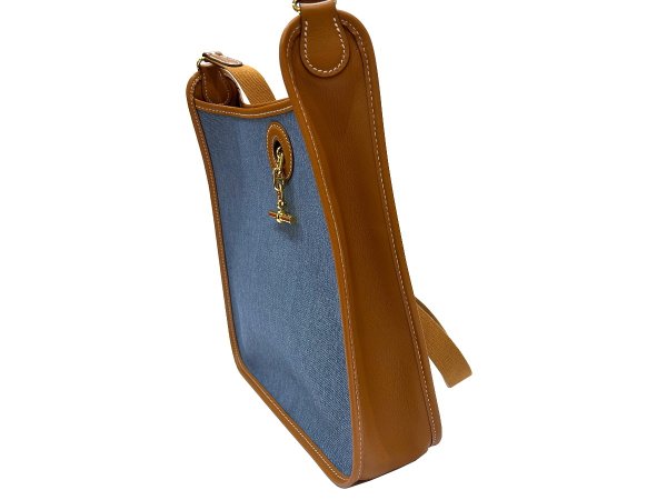 画像5: 【新品同様品】HERMES エルメス ヴェスパ PM トワルジーン×ヴォーガリバー ブルー×ゴールド ゴールド金具 B刻印□ ヴィンテージ コンビ 中古 ショルダーバッグ ボディバッグ メッセンジャーバッグ レディース 女性用 ブランド 本革 レザー カーフ ブラウン バック (5)