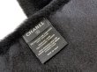 画像6: 【新品同様品】CHANEL シャネル ココマーク ロゴ ネックウォーマー ムートン×カシミア ブラック×グレー×ホワイト マフラー シープスキン 中古 マフラー ストール リアルファー ブランド 黒 白 ファッション レディース 女性用 プレゼント ギフト (6)