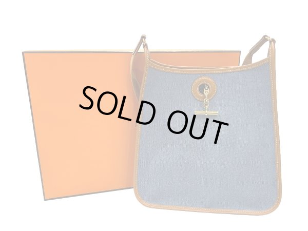 画像1: 【新品同様品】HERMES エルメス ヴェスパ PM トワルジーン×ヴォーガリバー ブルー×ゴールド ゴールド金具 B刻印□ ヴィンテージ コンビ 中古 ショルダーバッグ ボディバッグ メッセンジャーバッグ レディース 女性用 ブランド 本革 レザー カーフ ブラウン バック (1)