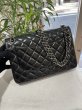 画像2: 【新品同様品】CHANEL シャネル A58600 マトラッセ 30 チェーンショルダー ラムスキン ブラック シルバー金具 Wフラップ 17番台 中古 ハンドバッグ デカマトラッセ ダブルフラップ レディース 女性用 黒 ブランド レザー カーフ 希少 レア プレゼント ギフト バック (2)