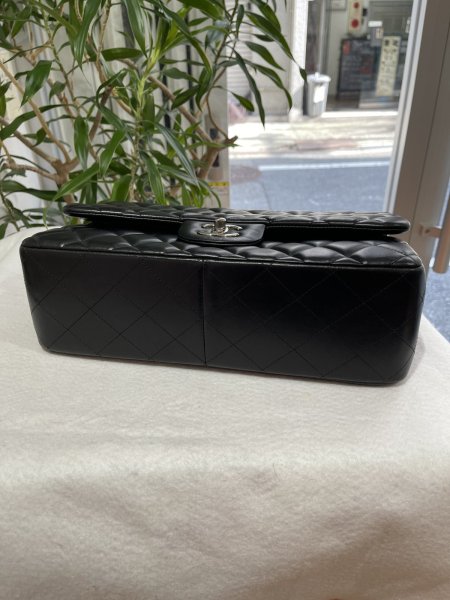 画像3: 【新品同様品】CHANEL シャネル A58600 マトラッセ 30 チェーンショルダー ラムスキン ブラック シルバー金具 Wフラップ 17番台 中古 ハンドバッグ デカマトラッセ ダブルフラップ レディース 女性用 黒 ブランド レザー カーフ 希少 レア プレゼント ギフト バック (3)