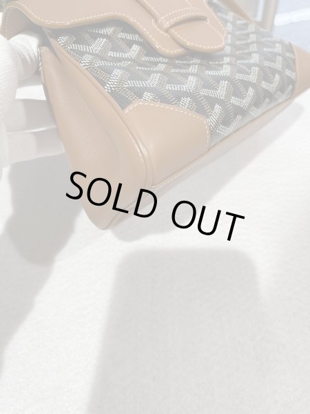 画像9: 【新品同様品】Goyard ゴヤール サイゴン ミニ 2WAY ハンドバッグ ヘリンボーン PVCコーティングキャンバス×レザー ブラック×ブラウン シルバー金具 中古 ハンドバッグ ショルダーバッグ 2WAYバッグ レディース 女性用 ブランド 黒 希少 レア プレゼント バック (9)