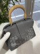 画像5: 【美品】Goyard ゴヤール サイゴン ミニ 2WAY ハンドバッグ ヘリンボーン PVCコーティングキャンバス×レザー グレー シルバー金具 中古 ハンドバッグ ショルダーバッグ 2WAYバッグ レディース 女性用 ブランド 黒 希少 レア プレゼント バック (5)