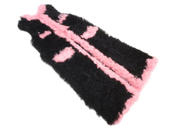 画像4: 【新品】【未使用品】AW 新作 CHANEL シャネル P71746 C63182 NF590 ココマーク シアリング ロングベスト 36 シアリングラムスキン ブラック×ピンク CC 21K アウター コート ファッション レディース 女性用 ブランド プレゼント ギフト (4)