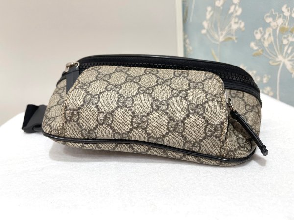 画像4: 450946 GGスプリーム ボディバッグ GGキャンバス×レザー ブラック×ベージュ シルバー金具 ヒップバッグ (4)