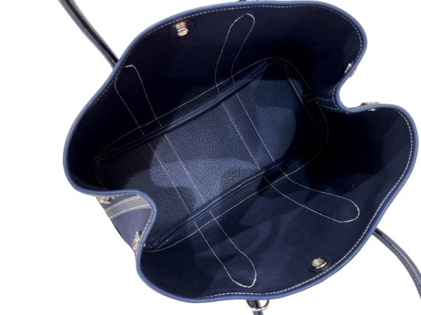 画像7: 【美品】HERMES エルメス ガーデンパーティ 30 TPM トワルオフィシエ×ブッフル ブルーインディゴ シルバー金具 I刻印□ ネイビー 中古 ハンドバッグ トートバッグ 2WAYバッグ レディース 女性用 本革 レザー ブランド 紺色 希少 レア プレゼント バック (7)