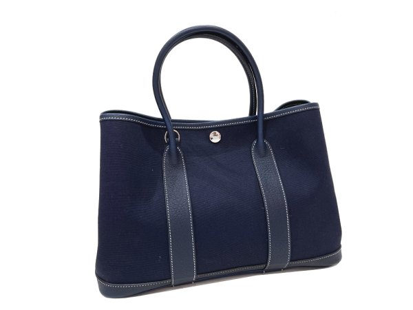 画像2: 【美品】HERMES エルメス ガーデンパーティ 30 TPM トワルオフィシエ×ブッフル ブルーインディゴ シルバー金具 I刻印□ ネイビー 中古 ハンドバッグ トートバッグ 2WAYバッグ レディース 女性用 本革 レザー ブランド 紺色 希少 レア プレゼント バック (2)