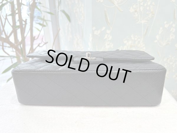 画像3: 【極美品】CHANEL シャネル A01112 マトラッセ 25 チェーンショルダー キャビアスキン ブラック シルバー金具 Wフラップ 19番台 中古 ハンドバッグ ショルダーバッグ ダブルフラップ レディース 女性用 黒 ブランド レザー カーフ 希少 レア プレゼント ギフト バック (3)