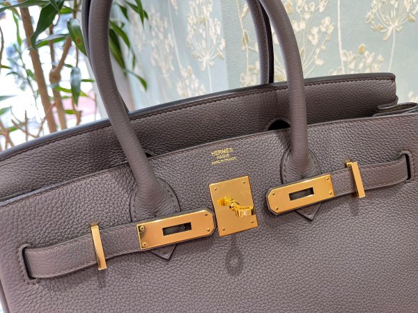 画像4: 【新品同様品】HERMES エルメス バーキン 30 トゴ エタン ゴールド金具 A刻印 グレー 中古 ハンドバッグ トートバッグ レディース 女性用 ブランド 本革 レザー カーフ トリヨン 希少 レア プレゼント ギフト バック (4)