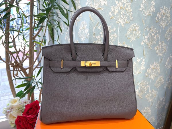 画像3: 【新品同様品】HERMES エルメス バーキン 30 トゴ エタン ゴールド金具 A刻印 グレー 中古 ハンドバッグ トートバッグ レディース 女性用 ブランド 本革 レザー カーフ トリヨン 希少 レア プレゼント ギフト バック (3)