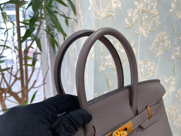 画像7: 【新品同様品】HERMES エルメス バーキン 30 トゴ エタン ゴールド金具 A刻印 グレー 中古 ハンドバッグ トートバッグ レディース 女性用 ブランド 本革 レザー カーフ トリヨン 希少 レア プレゼント ギフト バック (7)