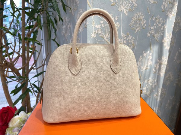 画像3: 【新品同様品】HERMES エルメス ボリード 1923 25 ヴォーエプソン ナタ ゴールド金具 U刻印 ハンドバッグ ショルダーバッグ 2WAYバッグ レディース 女性用 本革 レザー カーフ ベージュ オフホワイト ブランド 希少 レア プレゼント ギフト バック (3)