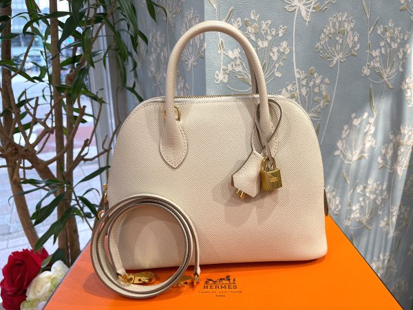 画像1: 【新品同様品】HERMES エルメス ボリード 1923 25 ヴォーエプソン ナタ ゴールド金具 U刻印 ハンドバッグ ショルダーバッグ 2WAYバッグ レディース 女性用 本革 レザー カーフ ベージュ オフホワイト ブランド 希少 レア プレゼント ギフト バック (1)