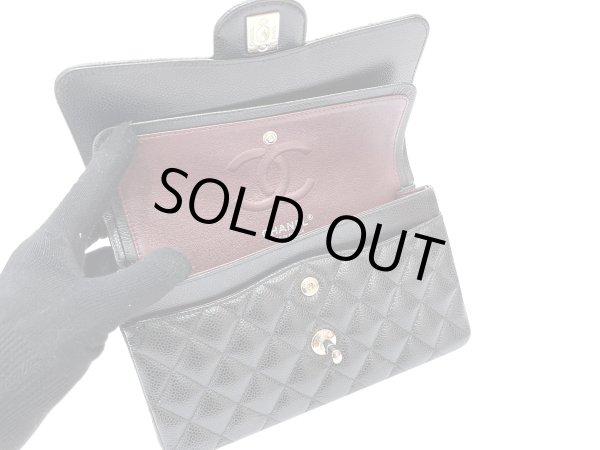 画像6: 【極美品】CHANEL シャネル A01113 マトラッセ 23 チェーンショルダー キャビアスキン ブラック シルバー金具 Wフラップ 30番台 中古 ハンドバッグ ショルダーバッグ ダブルフラップ レディース 女性用 黒 ブランド レザー カーフ 希少 レア プレゼント ギフト バック (6)
