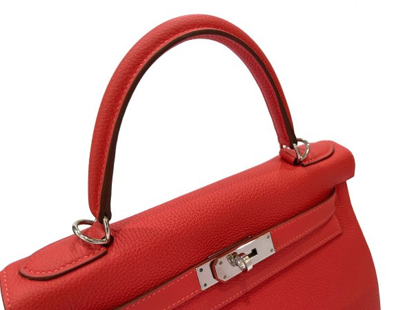 画像6: 【極美品】HERMES エルメス ケリー 28 内縫い トゴ ルージュピヴォワンヌ シルバー金具 C刻印 中古 ハンドバッグ ショルダーバッグ 2WAYバッグ レディース 女性用 ブランド ピンク ルージュ レッド 本革 レザー カーフ トリヨン 希少 レア プレゼント ギフト バック (6)