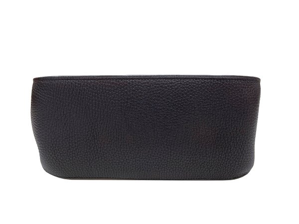 画像4: 【新品同様品】HERMES エルメス ジプシエール28 トリヨンクレマンス ブラック シルバー金具 N刻印□ 中古 ショルダーバッグ メッセンジャーバッグ 斜め掛け レディース 女性用 ブランド 本革 レザー カーフ 黒 希少 レア プレゼント ギフト バック (4)