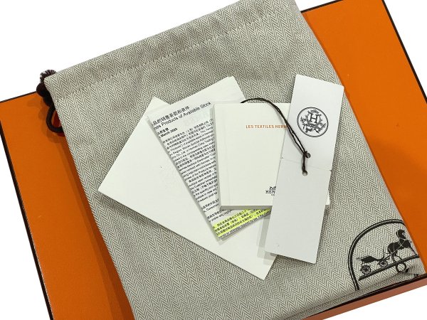画像8: 【新品】【未使用品】HERMES エルメス ネオ ガーデン 23 デニム×ネゴンダ デニムモワイヤン×ブラック シルバー金具 G刻 ガーデンパーティ ハンドバッグ ミニバッグ レディース 女性用 本革 レザー 黒 ブルー カーフ ブランド 希少 レア プレゼント ギフト バック (8)