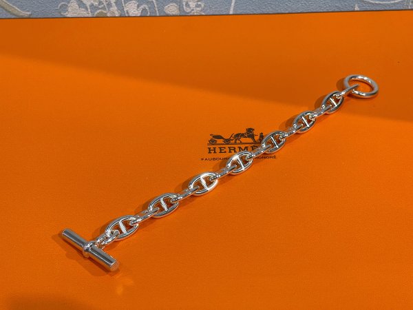 画像4: 【新品同様品】HERMES エルメス シェーヌダンクル GM ブレスレット 925 シルバー 14コマ 76.1ｇ ジュエリー アクセサリー ファッション 小物 レディース メンズ 女性用 男性用 ユニセックス ブランド 希少 レア プレゼント ギフト (4)