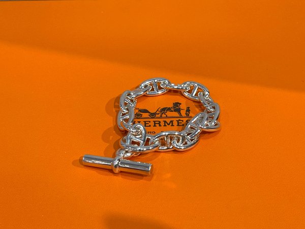 画像3: 【新品同様品】HERMES エルメス シェーヌダンクル GM ブレスレット 925 シルバー 14コマ 76.1ｇ ジュエリー アクセサリー ファッション 小物 レディース メンズ 女性用 男性用 ユニセックス ブランド 希少 レア プレゼント ギフト (3)