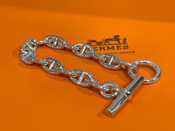 画像1: 【新品同様品】HERMES エルメス シェーヌダンクル GM ブレスレット 925 シルバー 14コマ 76.1ｇ ジュエリー アクセサリー ファッション 小物 レディース メンズ 女性用 男性用 ユニセックス ブランド 希少 レア プレゼント ギフト (1)