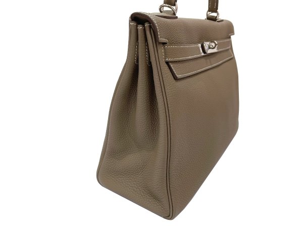 画像8: 【極美品】HERMES エルメス ケリー 32 内縫い トゴ エトゥープ シルバー金具 C刻 シルバー金具 R刻□ グレー 中古 ハンドバッグ ショルダーバッグ 2WAYバッグ レディース 女性用 ブランド グレージュ 本革 レザー カーフ 希少 レア プレゼント ギフト バック (8)