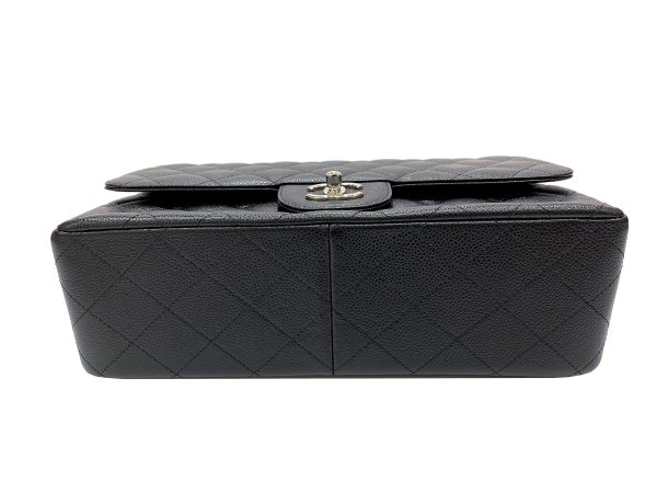 画像3: 【新品同様品】CHANEL シャネル A58600 マトラッセ 30 チェーンショルダー キャビアスキン ブラック シルバー金具 Wフラップ 23番台 中古 ハンドバッグ デカマトラッセ ダブルフラップ レディース 女性用 黒 ブランド レザー 希少 レア プレゼント ギフト バック (3)