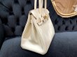 画像7: 【美品】HERMES エルメスバーキン 30 ヴォーエプソン クレ ゴールド金具 Y刻印 ベージュ 中古 ハンドバッグ トートバッグ レディース 女性用 ブランド オフホワイト アイボリー 本革 レザー カーフ 希少 レア プレゼント ギフト バック (7)